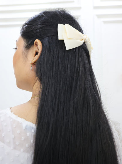 Diana Bow- Ivory